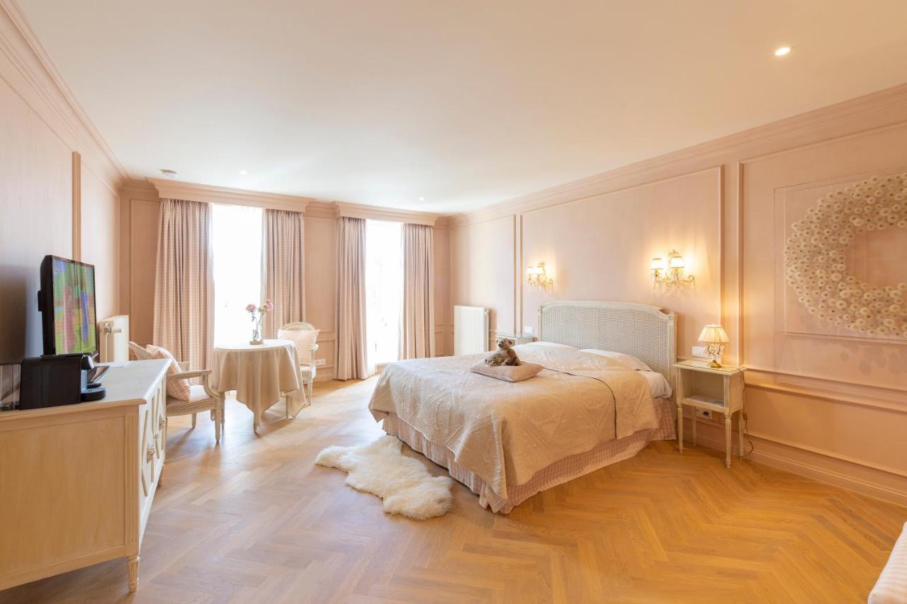 Suite with City View,1092780975:JPEG