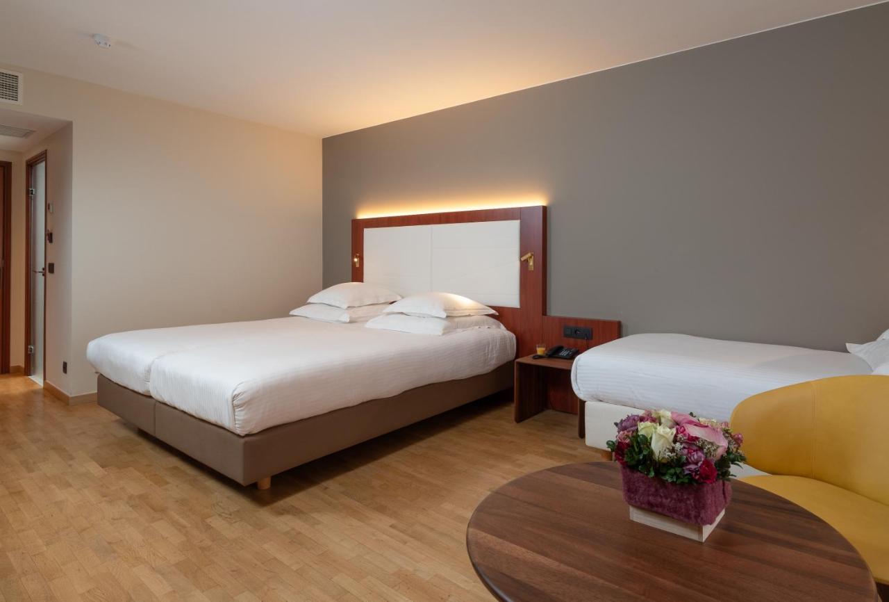 Superior Triple Room,1345961237:JPEG