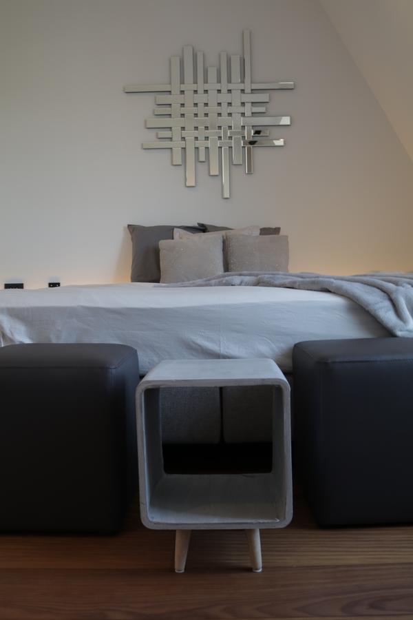 Suite 1 King Bed,591103296:JPEG