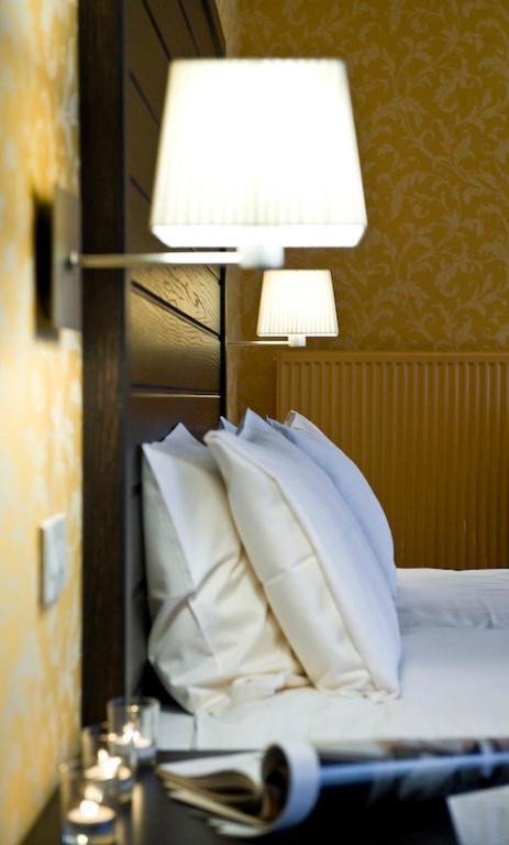 Single Room,62088574:JPEG